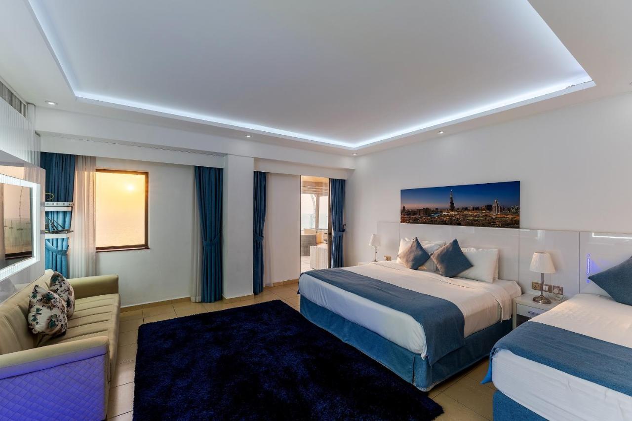 Jbr Penthouse With Terrace Pool Appartement Dubai Buitenkant foto