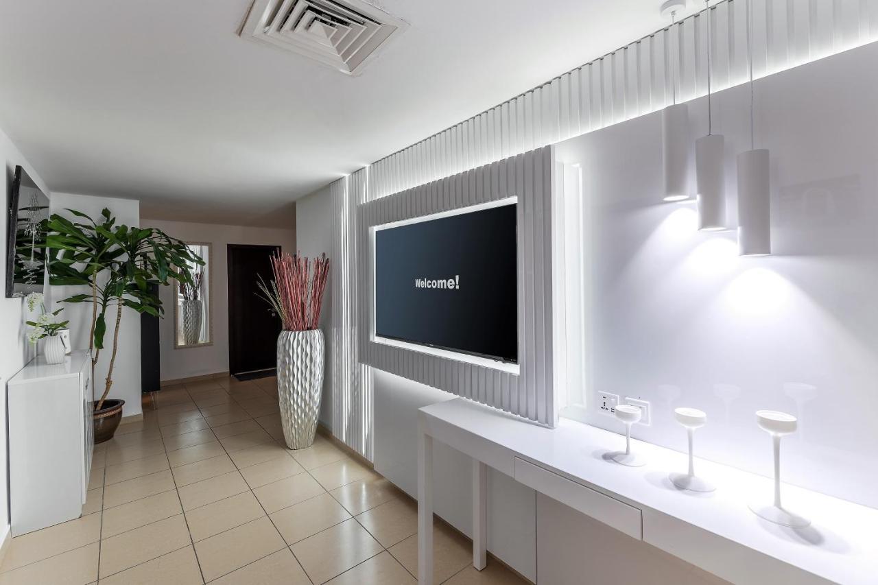 Jbr Penthouse With Terrace Pool Appartement Dubai Buitenkant foto